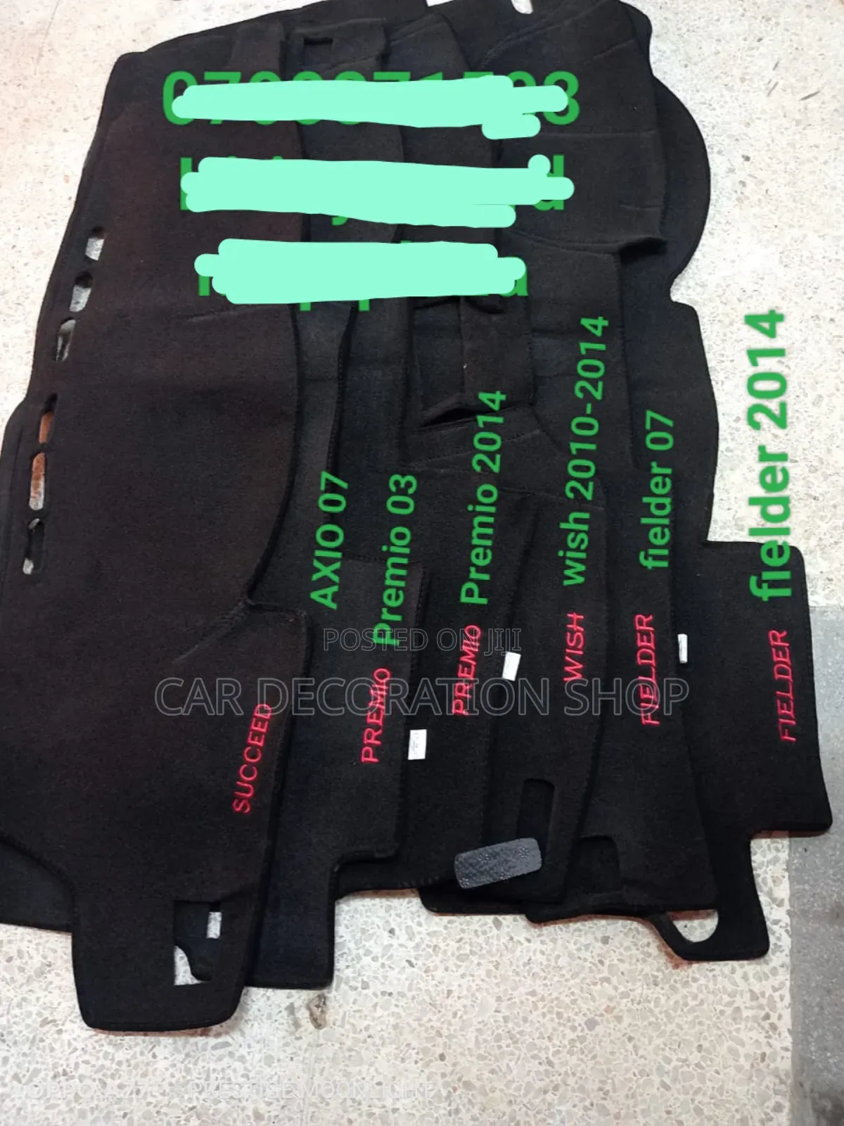 Car Branded Logo vs Year of Make Dash Mat