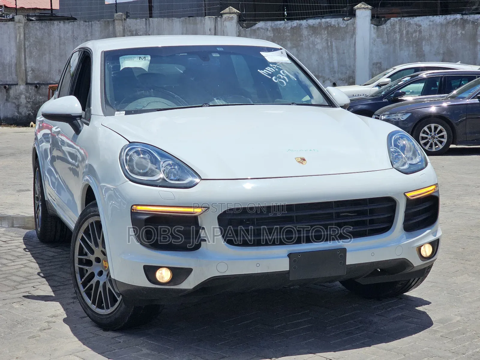 Porsche Cayenne Platinum Edition AWD 2017 Pearl
