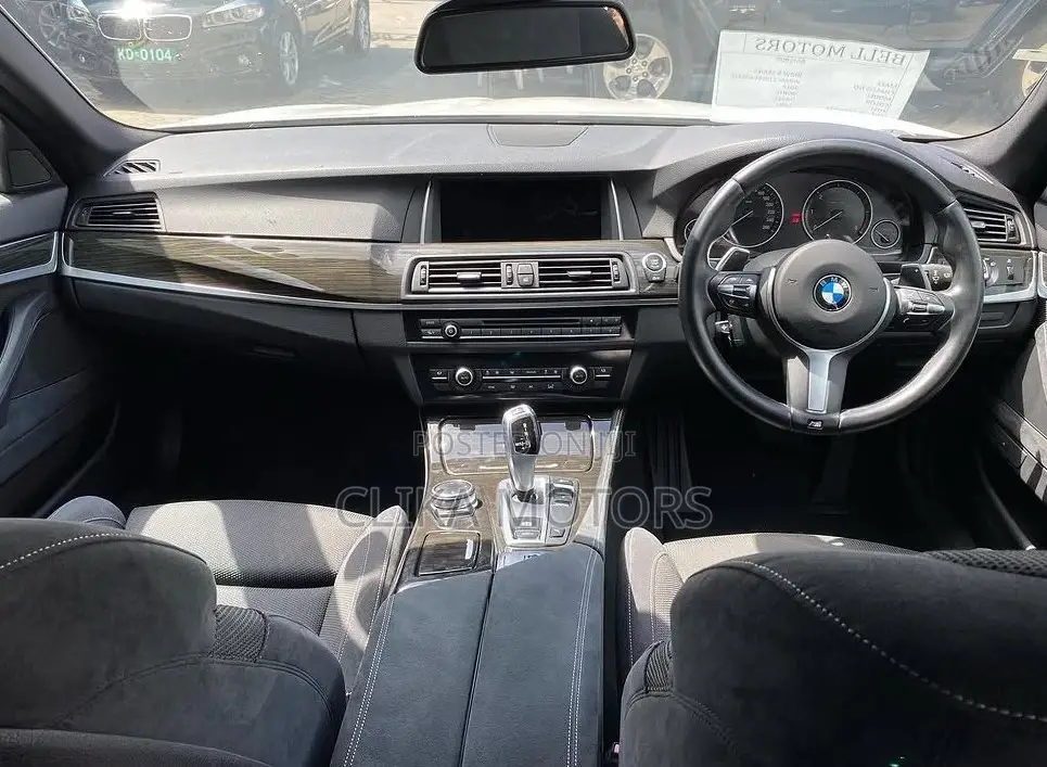 BMW 5 Series 2017 Pearl