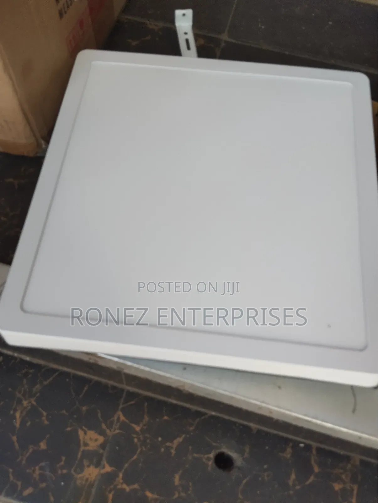 Panel Surface 24 Walt's