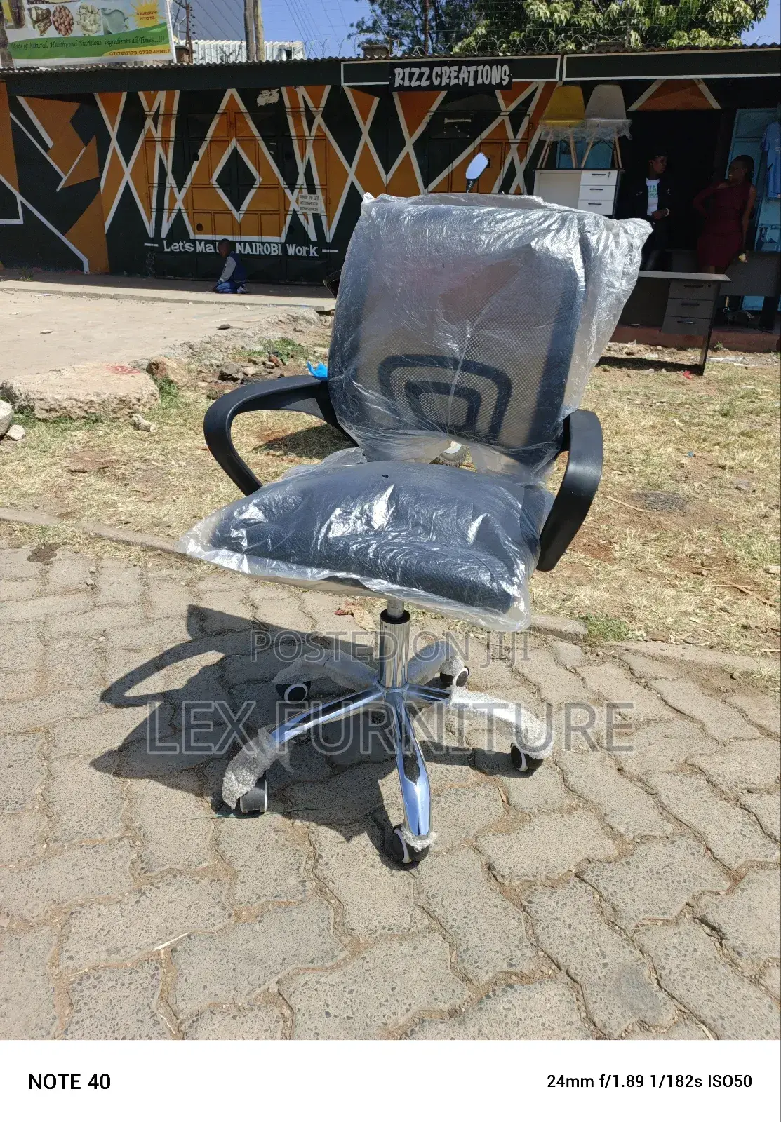 Low Budget Office Chair