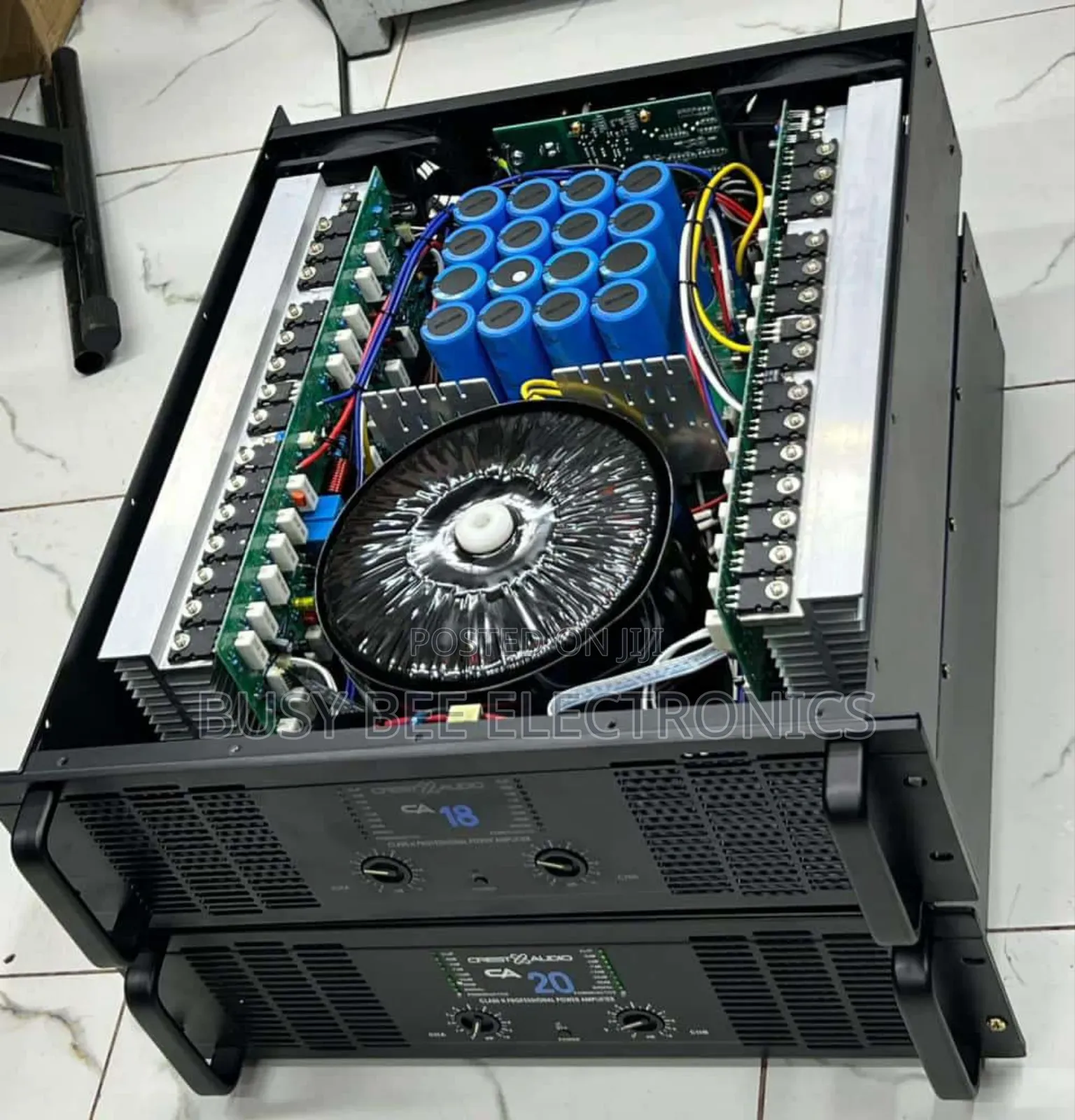 Many Lights Ca 18 Crest Audio Power Amplifier