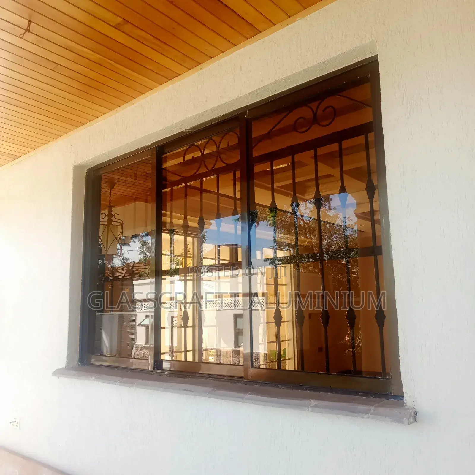 3 Panelled Aluminium Sliding Windows