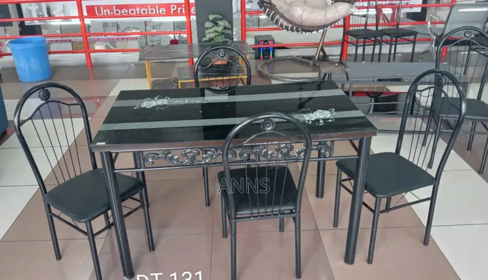 4 Sitter Dining Table Striped