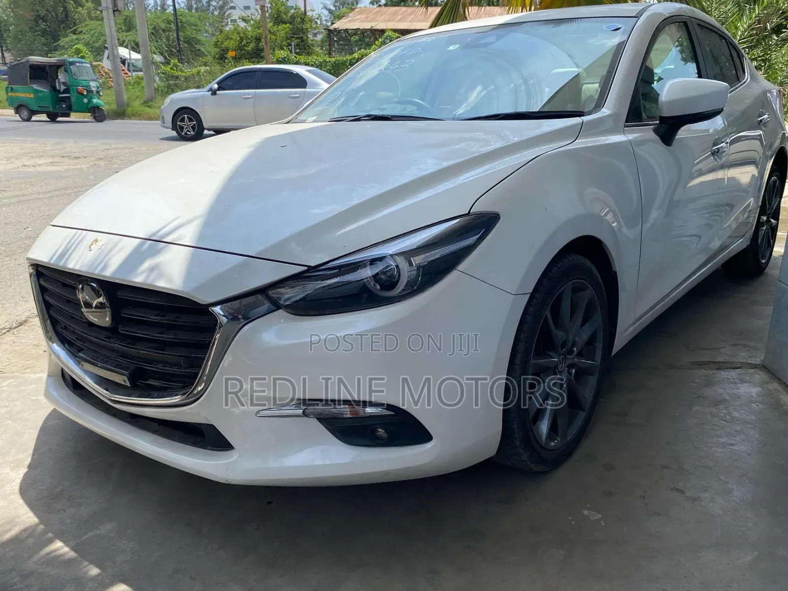 Mazda Axela 2018 Pearl