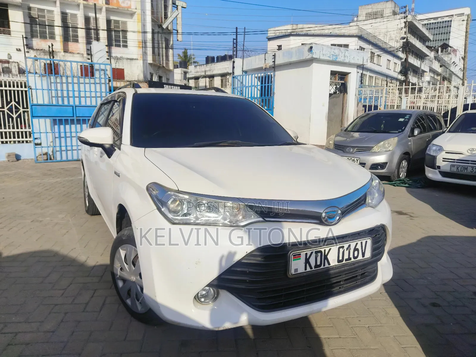 Toyota Corolla Fielder 2016 White
