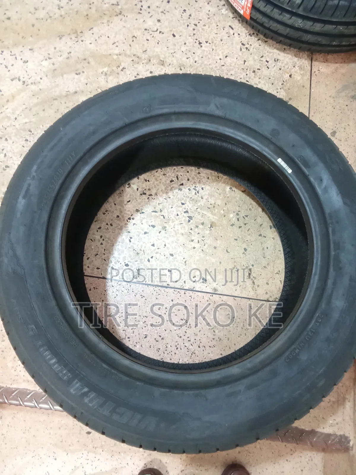 255/55r19 Maxxis Victra Sport Vs5