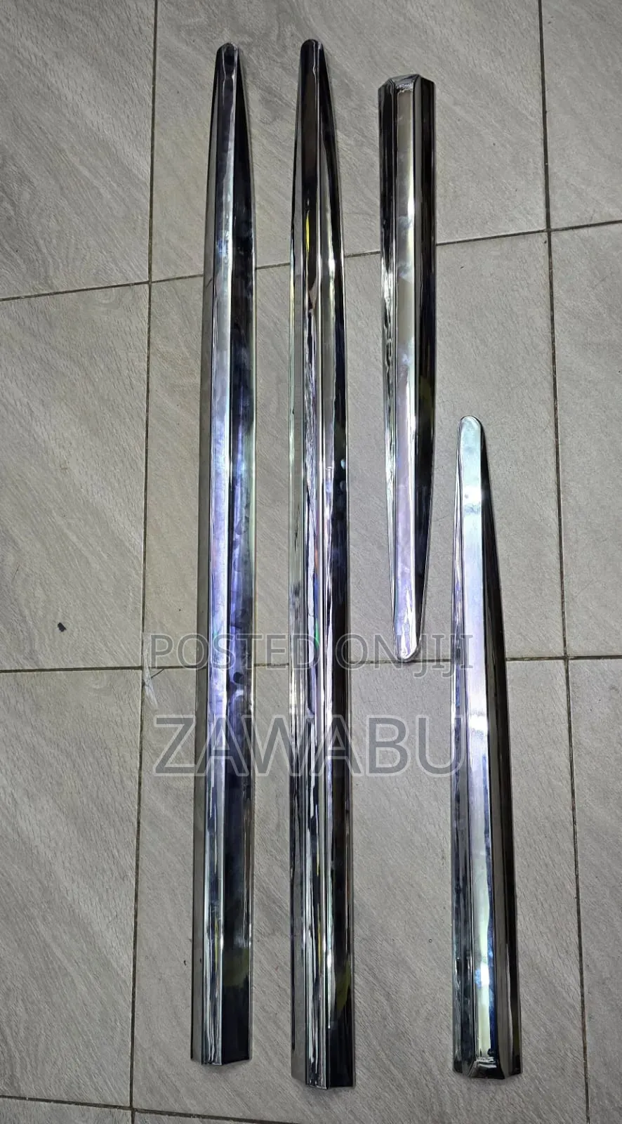 Body Moulding Harrier ZSU60 2015 O Wards