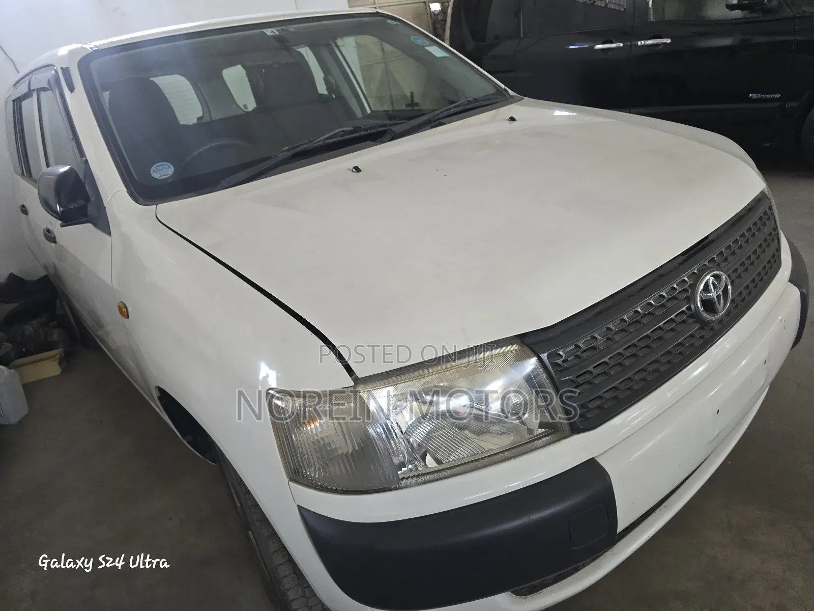 Toyota Probox 2015 White