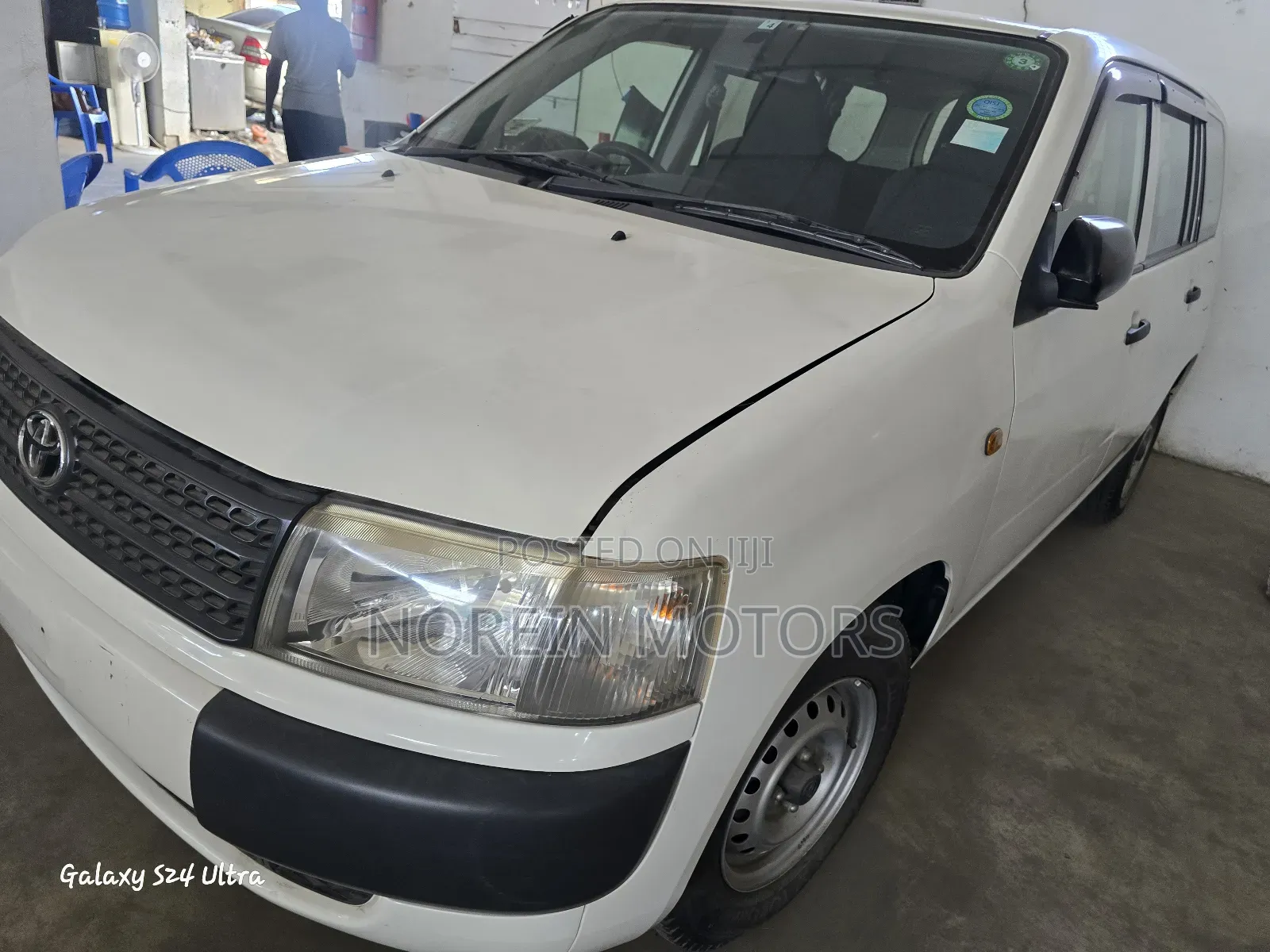 Toyota Probox 2015 White