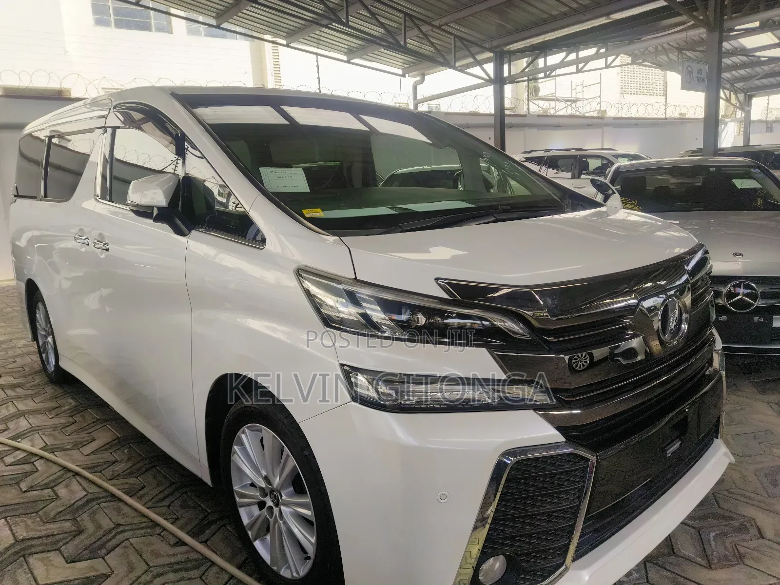Toyota Vellfire 2018 White