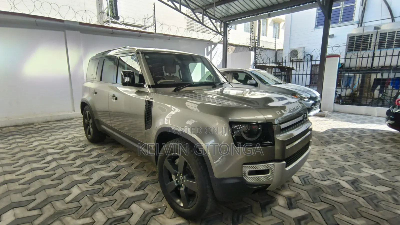 Land Rover Defender 2019 Green