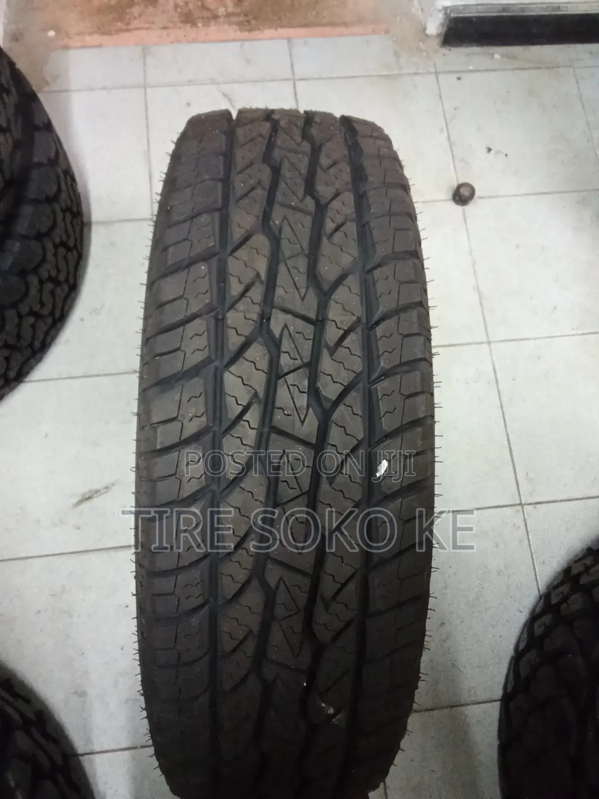 225/75r15 Bravo AT700 (Commercial)