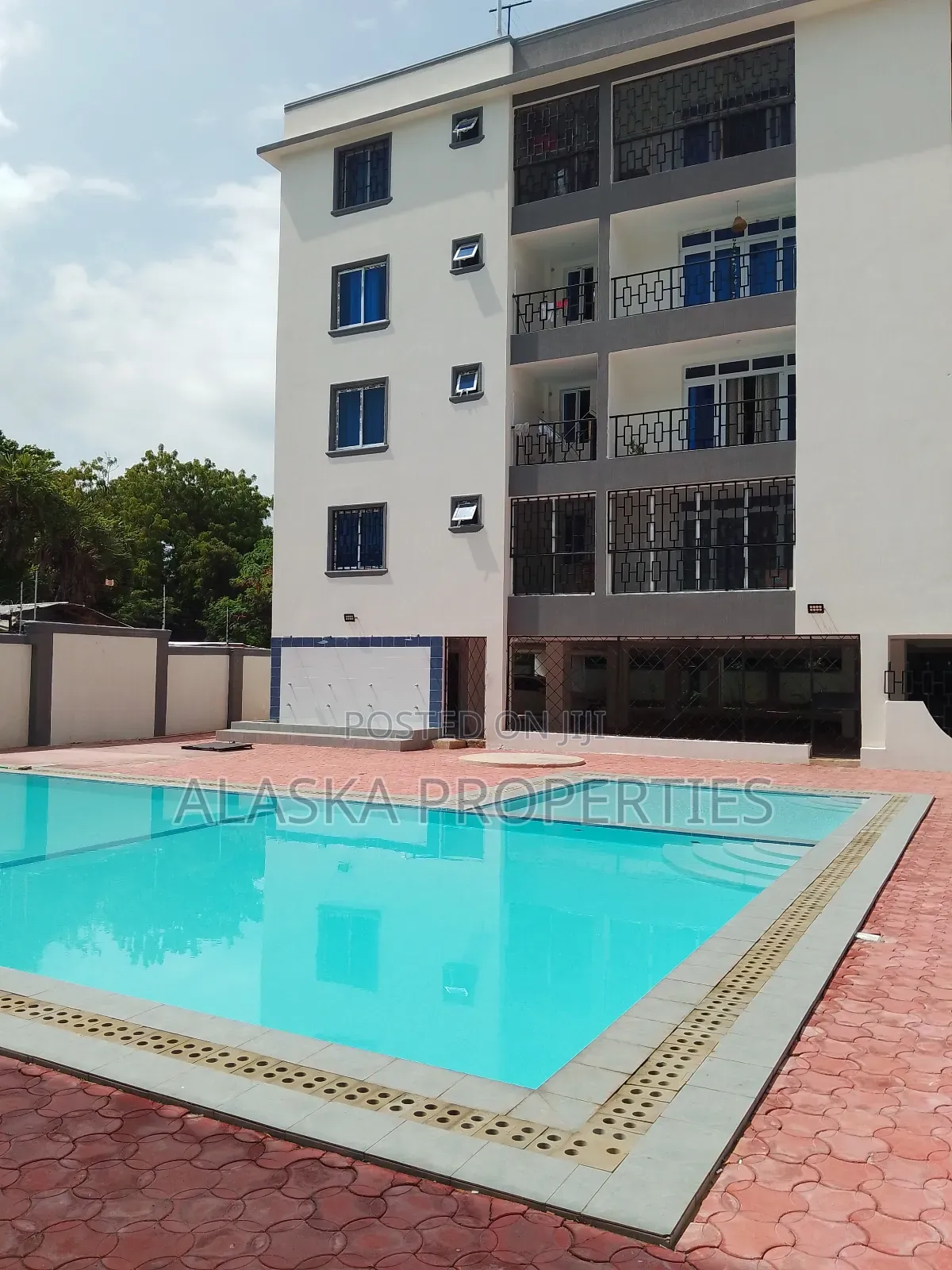 3bdrm Apartment in Nyali Estate for sale