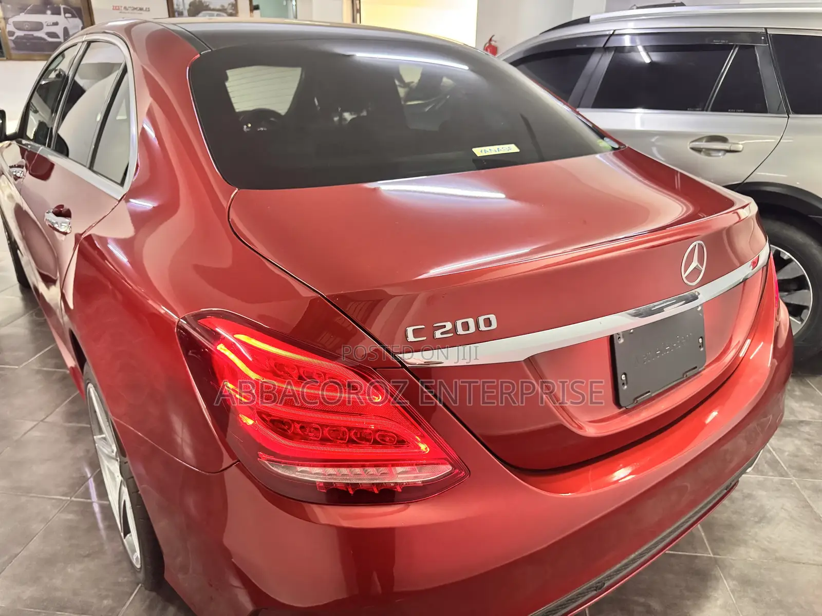 Mercedes-Benz C200 2018 Burgundy