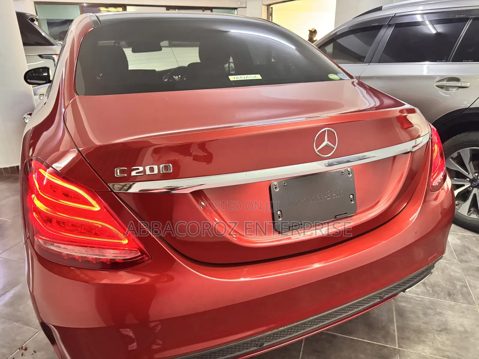 Mercedes-Benz C200 2018 Burgundy