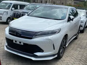 Toyota Harrier 2.0 Turbo 4WD 2019 Pearl