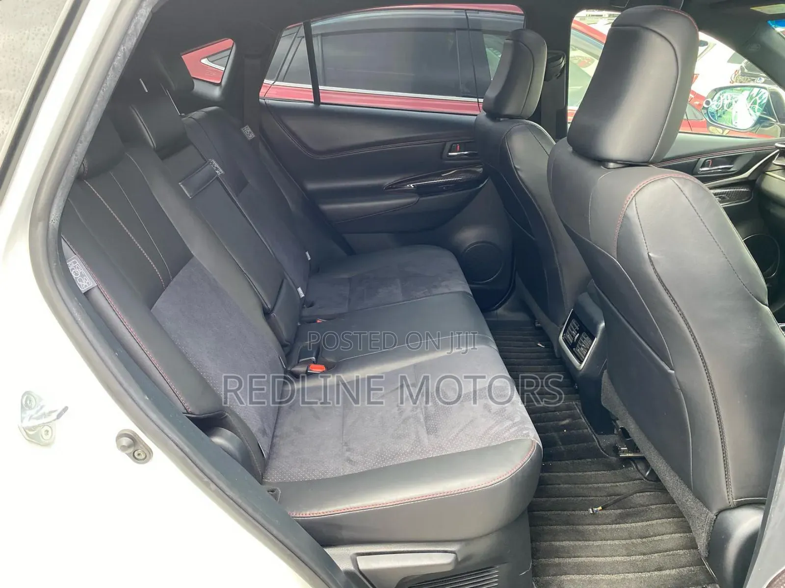Toyota Harrier 2.0 Turbo 4WD 2019 Pearl