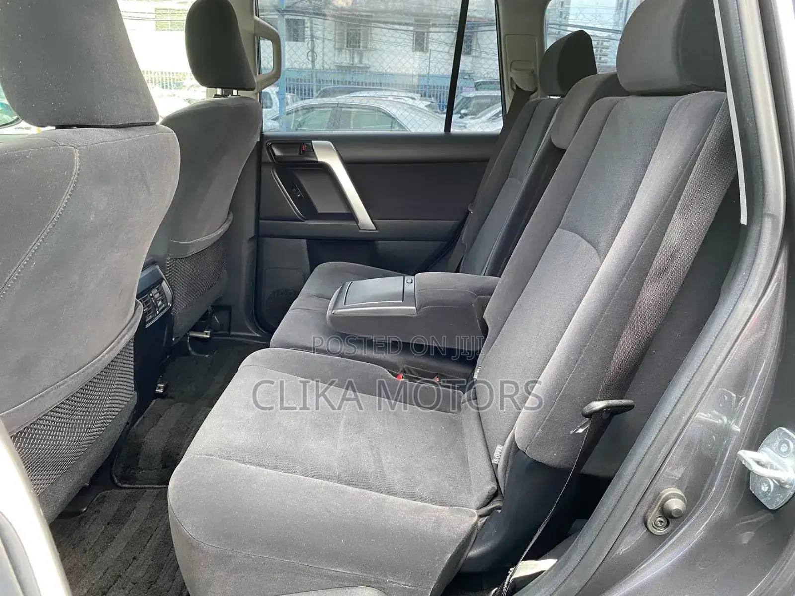Toyota Land Cruiser Prado 2.7 2019 Gray