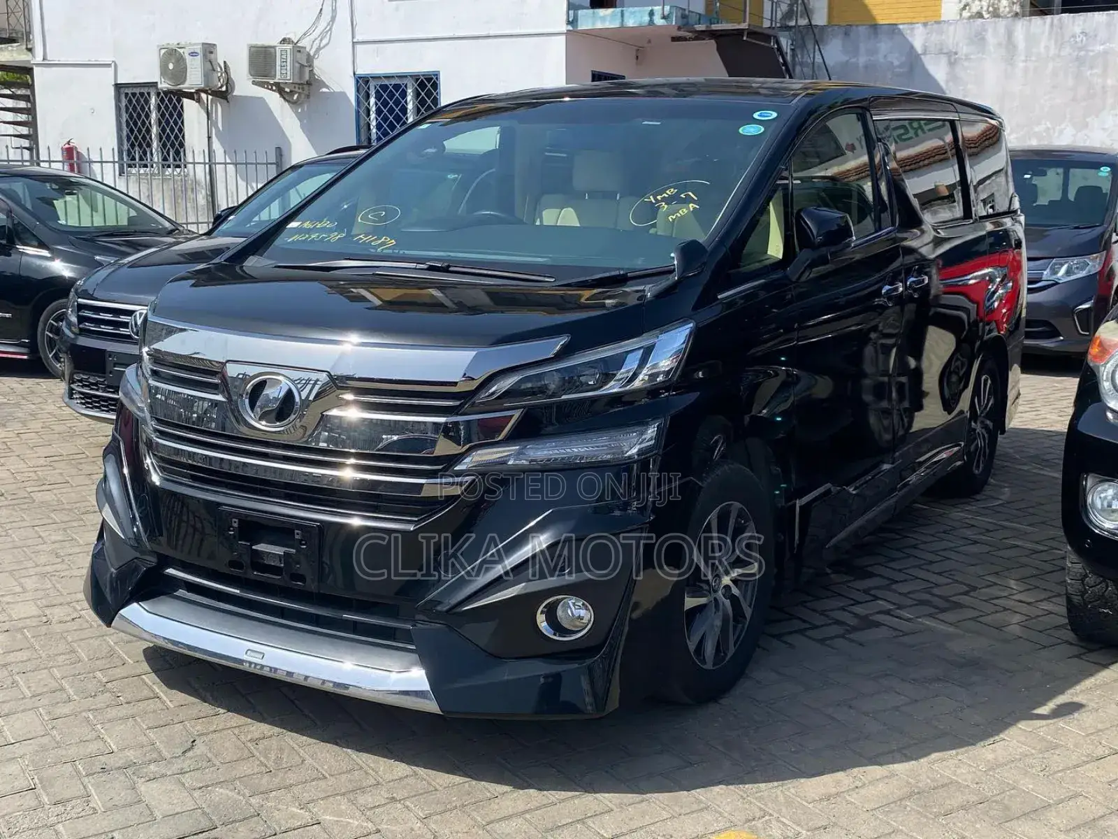Toyota Vellfire 2018 Matt Black