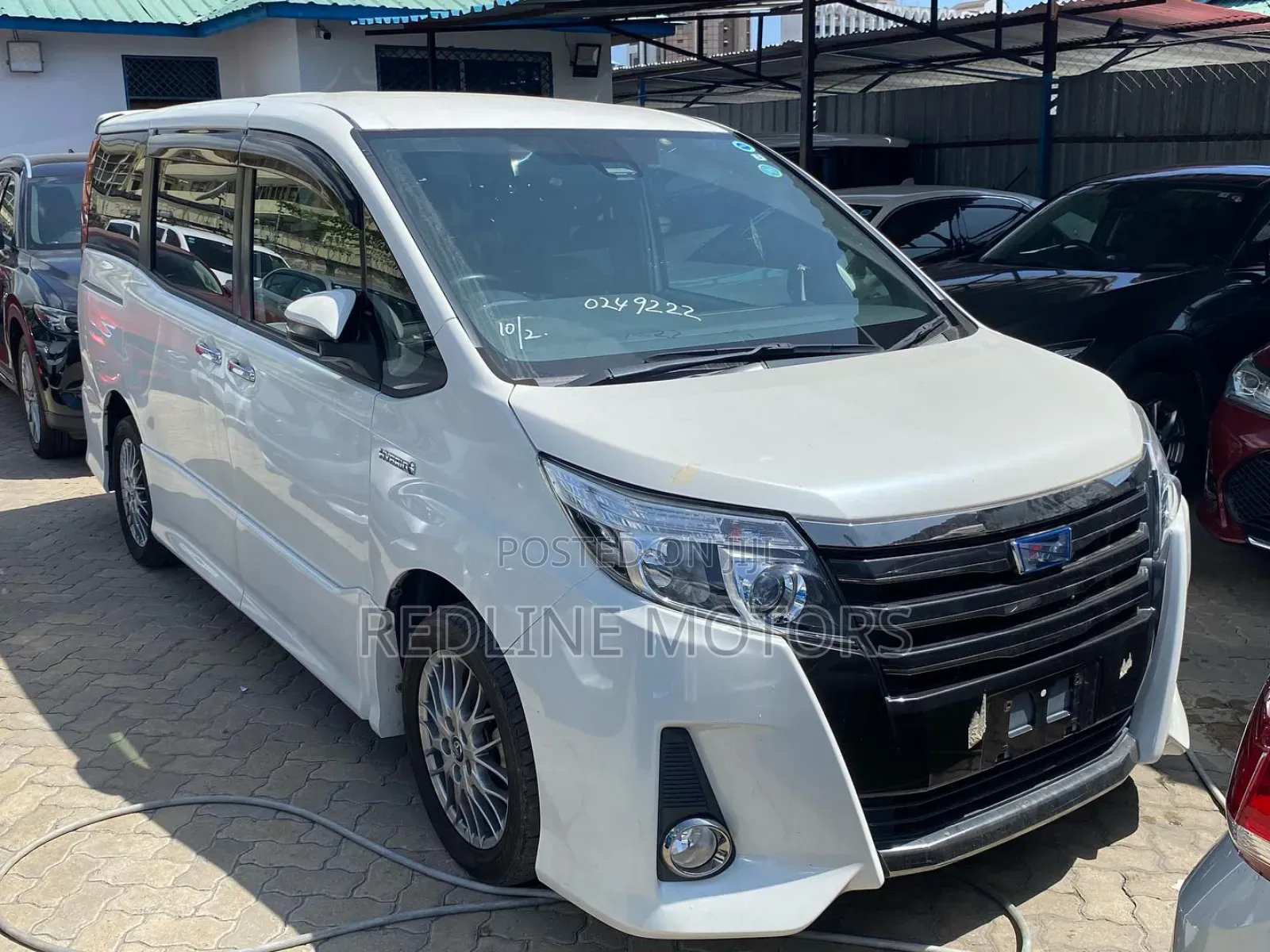 Toyota Noah 2018 Pearl