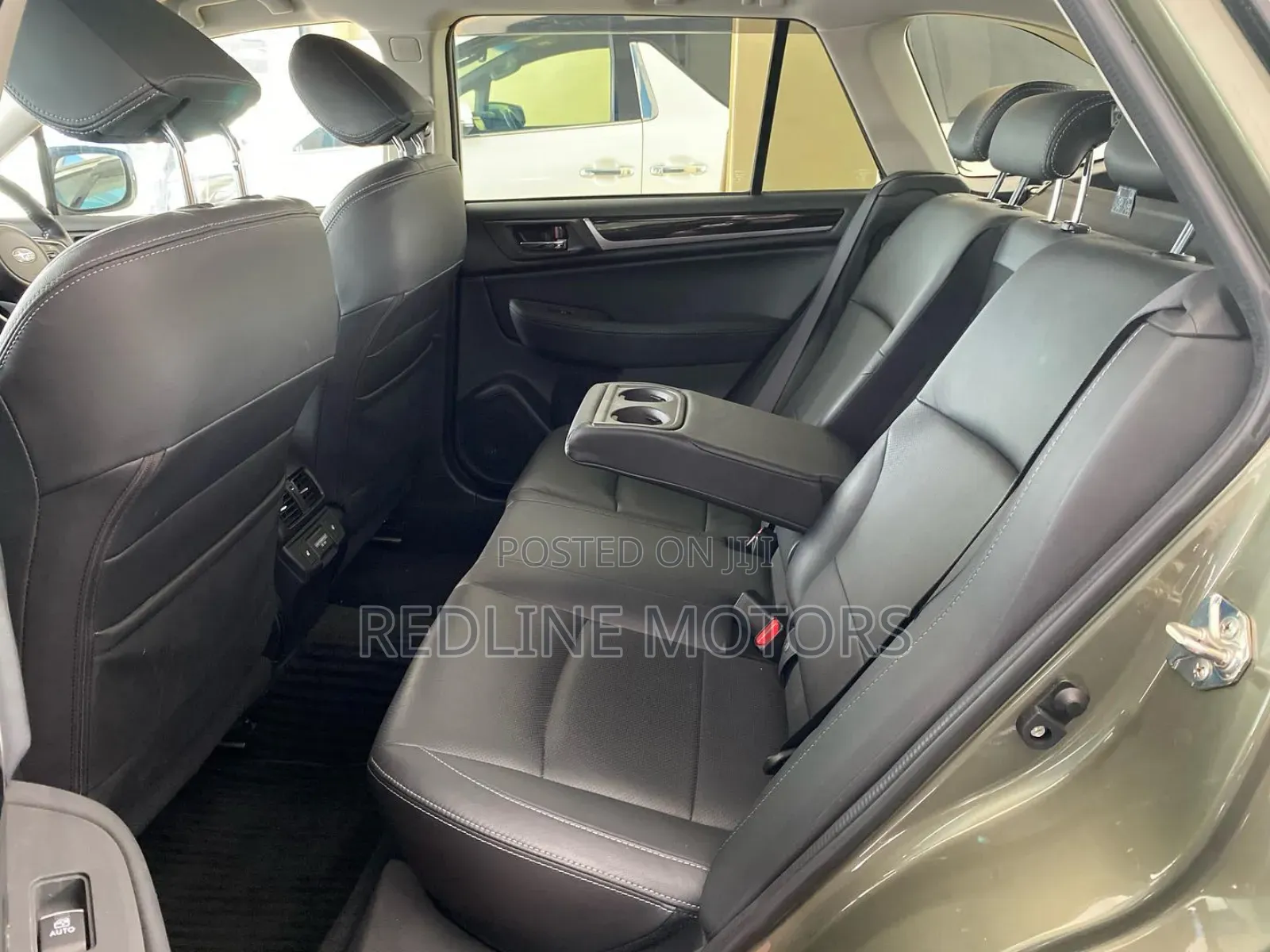 Subaru Outback 2017 Green