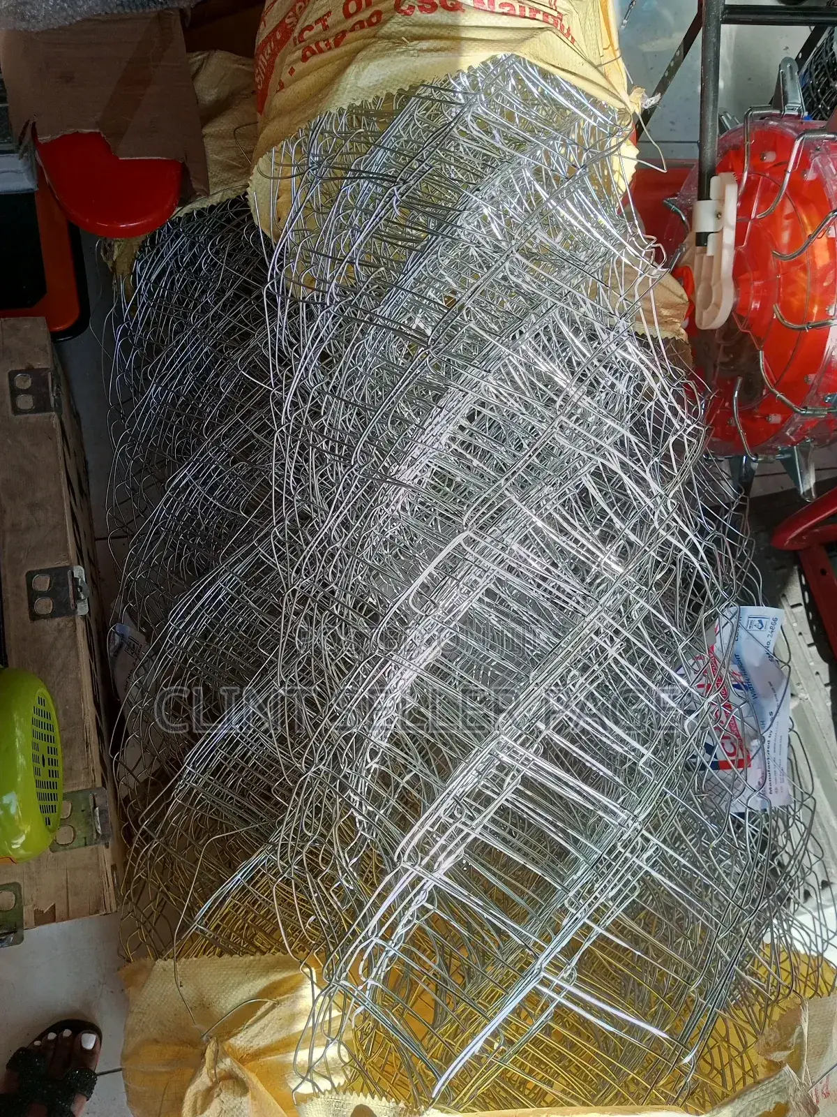 Galvanized Chain Link/ Forge Link.