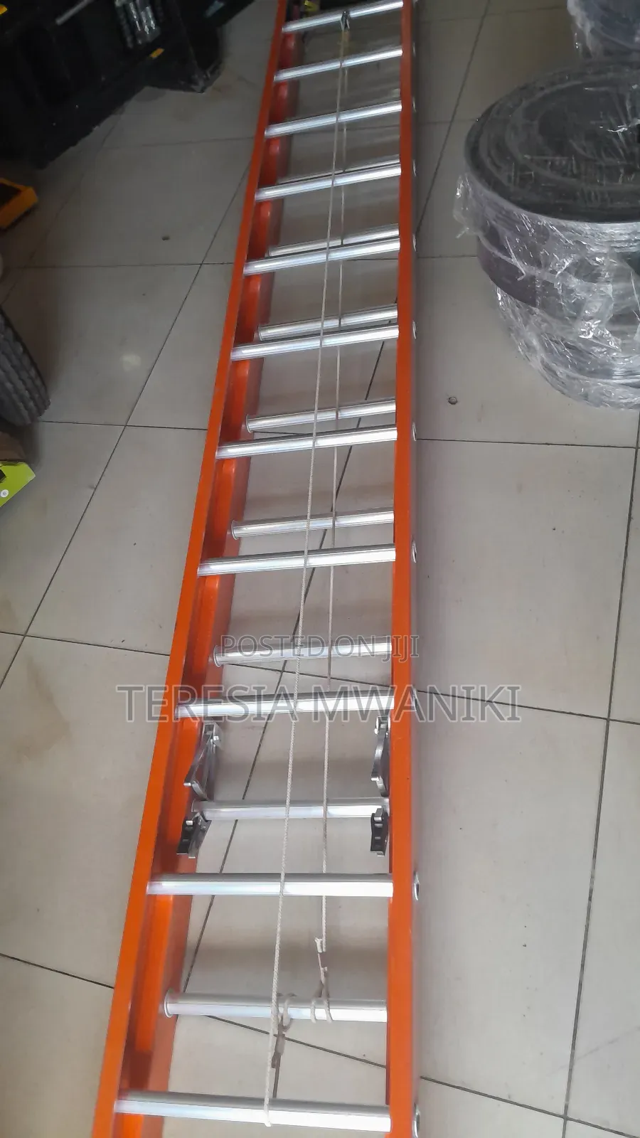 (2steps By 12) Fibreglass Ladder  Ladder