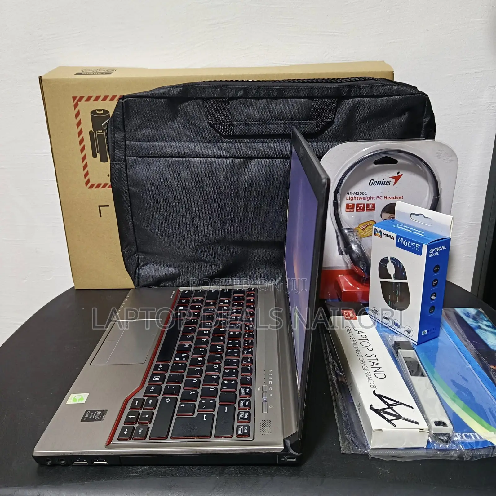 Laptop Fujitsu Lifebook E733 8GB Intel Core I5 SSD 256GB