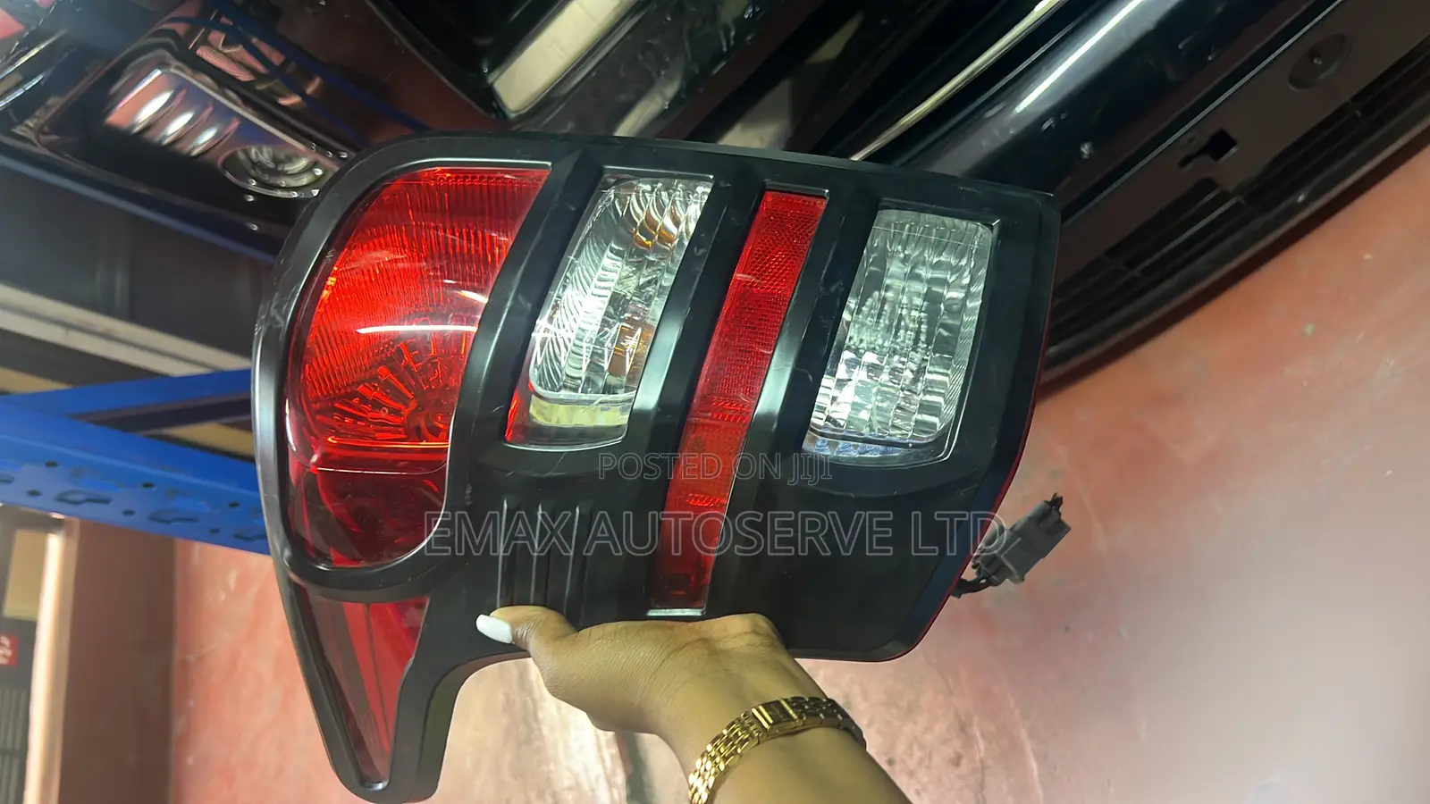 Taillight Mitsubishi L200