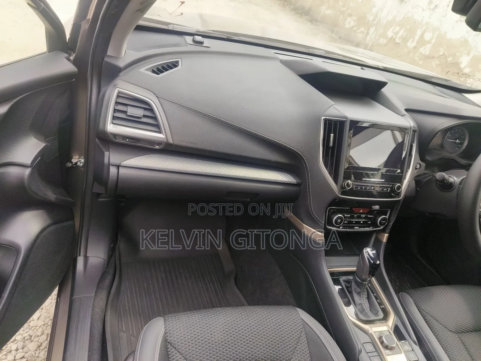 Subaru Forester 2019 Beige