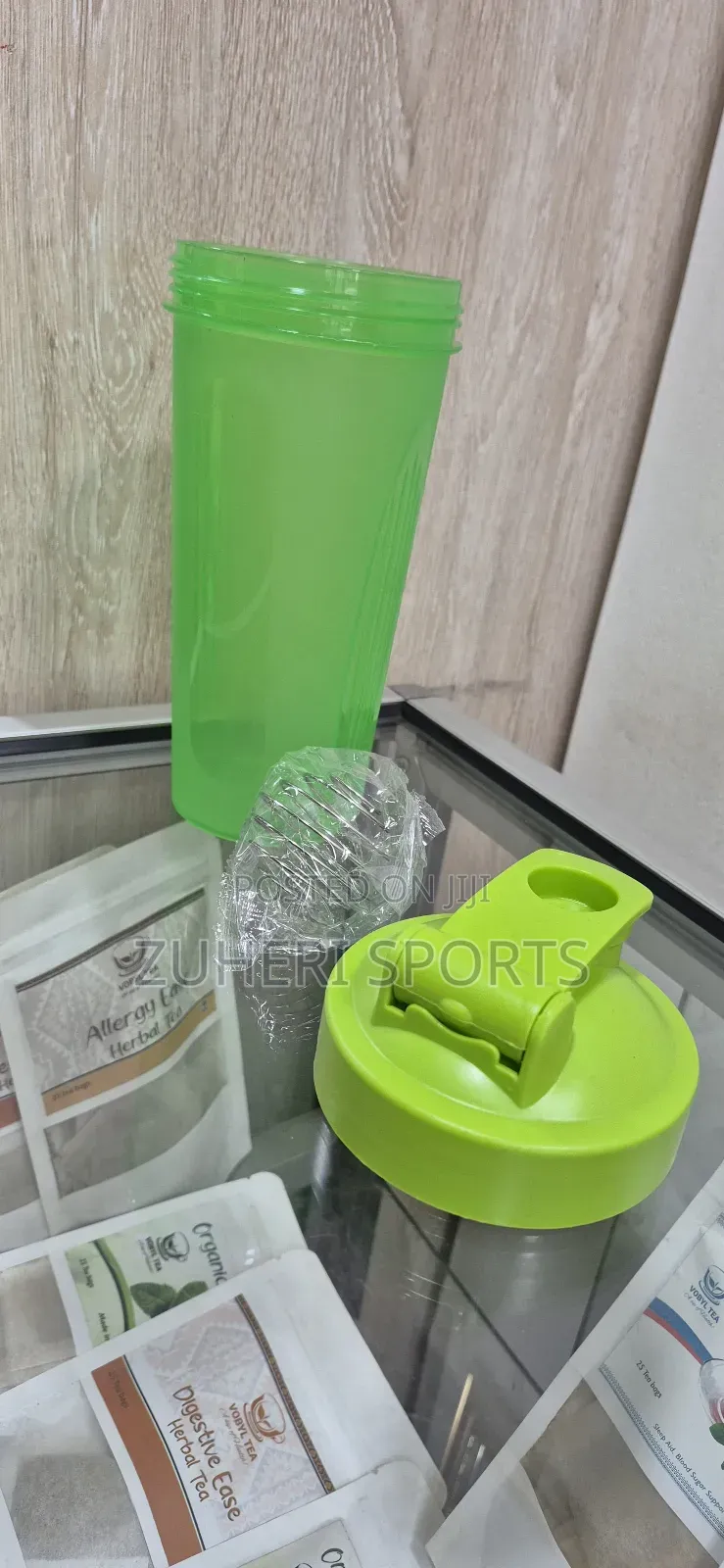 Shaker Bottle 600ml With Stainless Steel Mixer