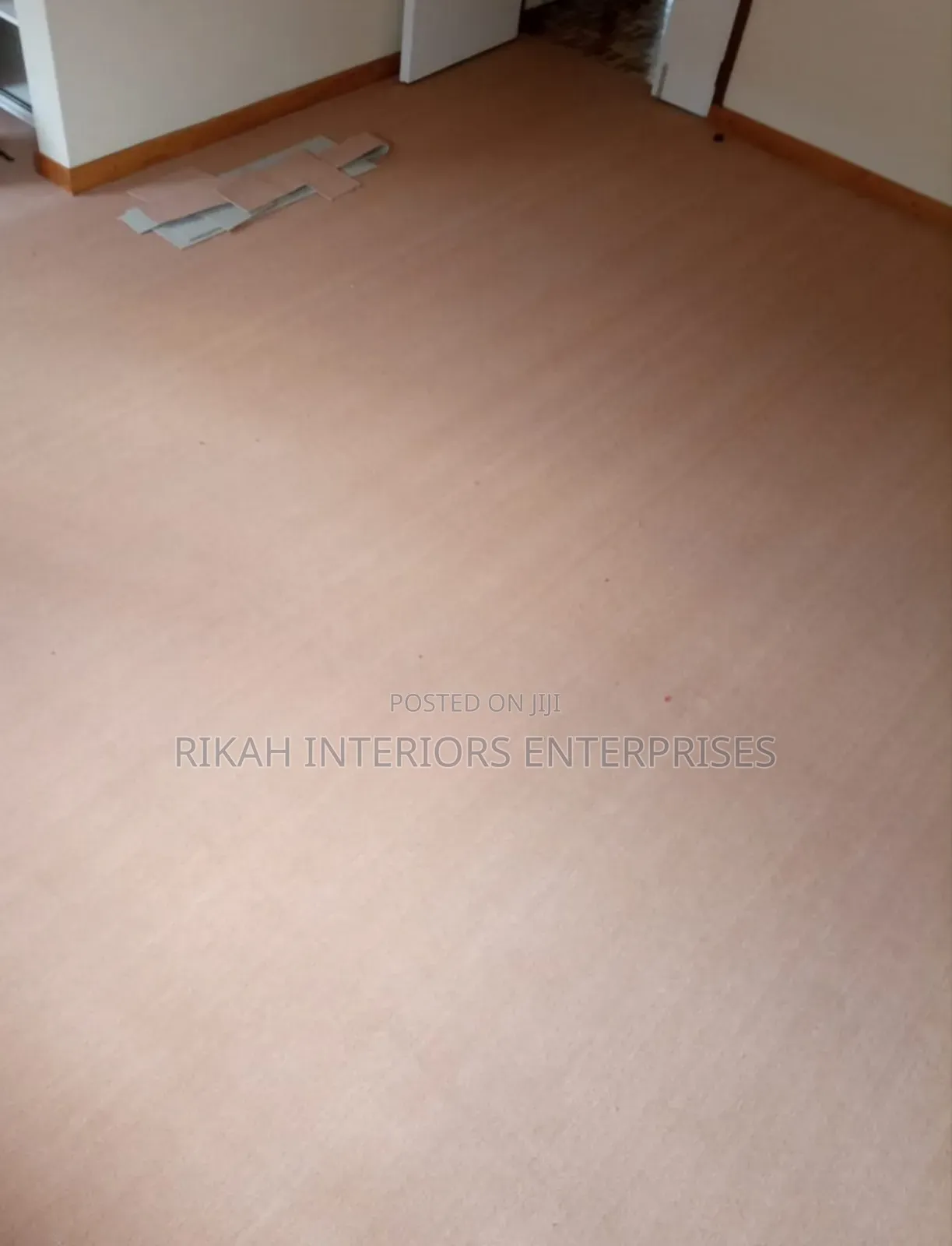Cream Baige Wall to Wall Carpets