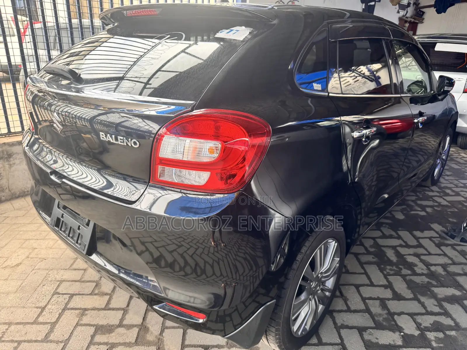 Suzuki Baleno 2017 Black