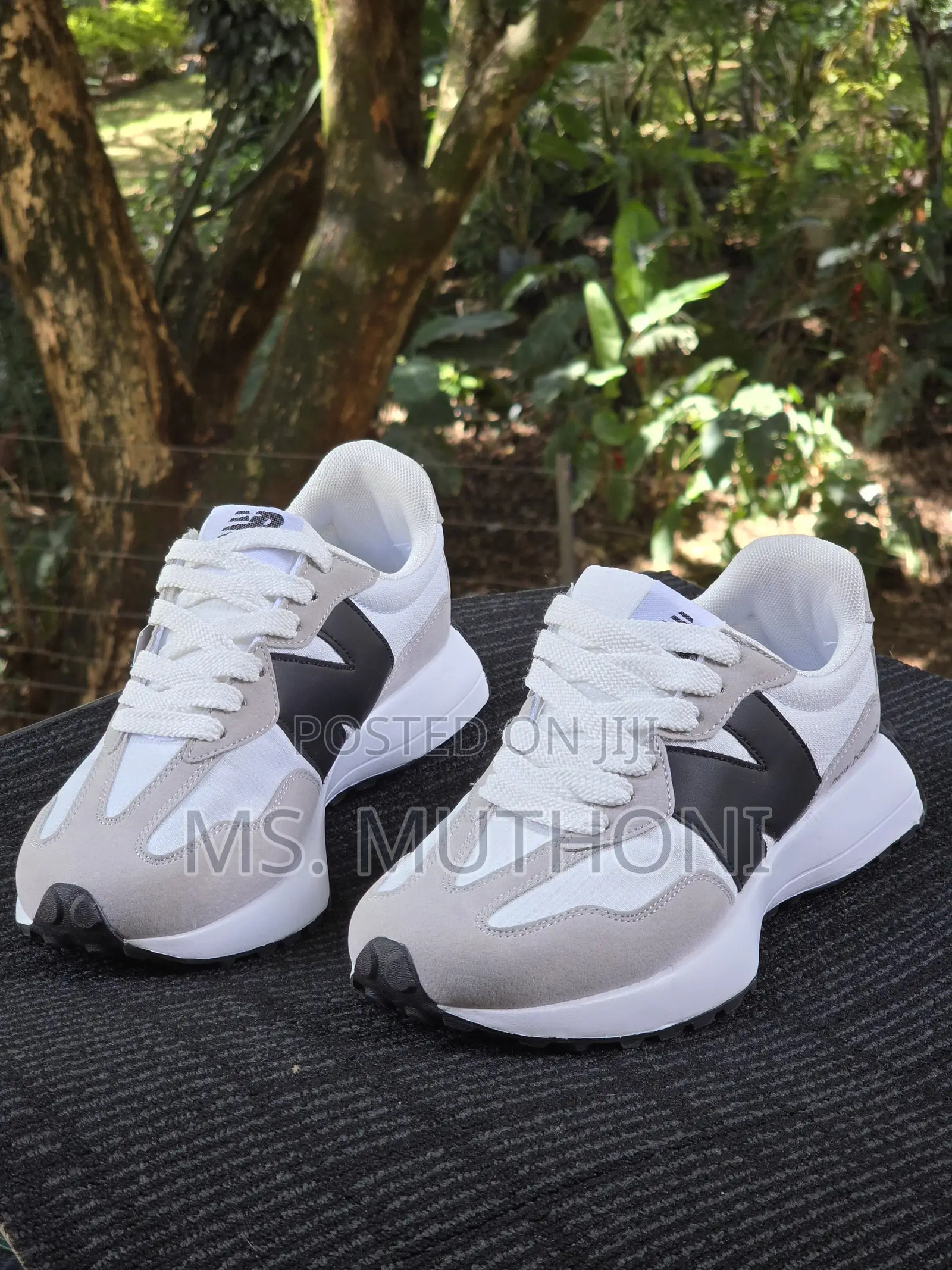 Unisex New Balance 327 Sizes: 36 37 38 39 40 41 42 43 44