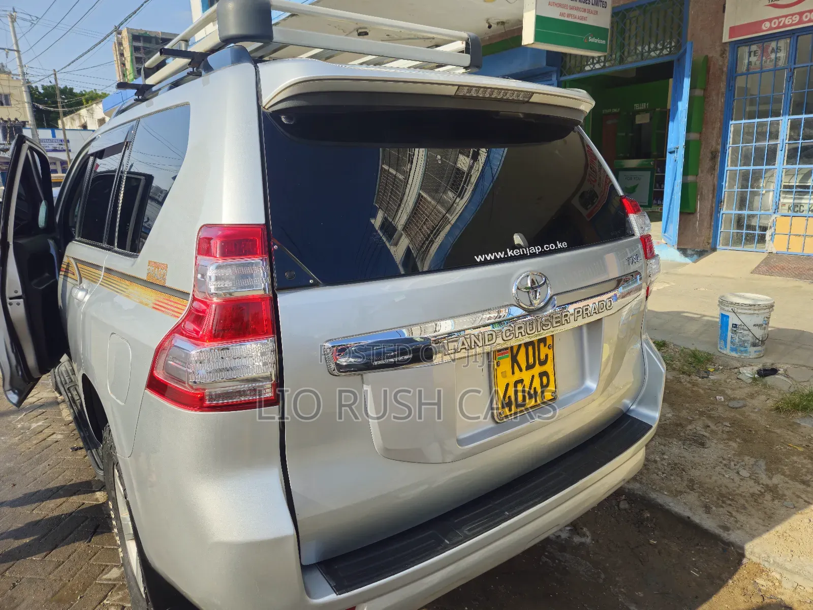 Toyota Land Cruiser Prado 2014 Silver