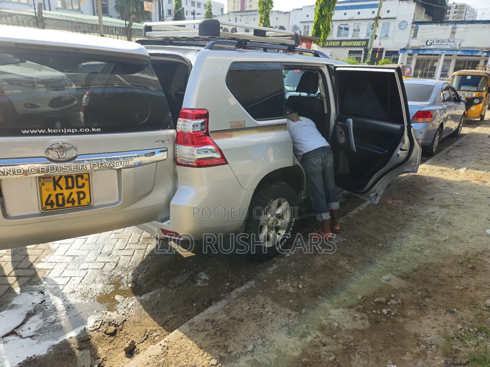 Toyota Land Cruiser Prado 2014 Silver
