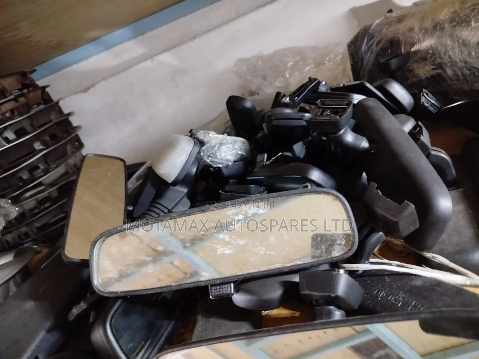 Inner View Mirrors