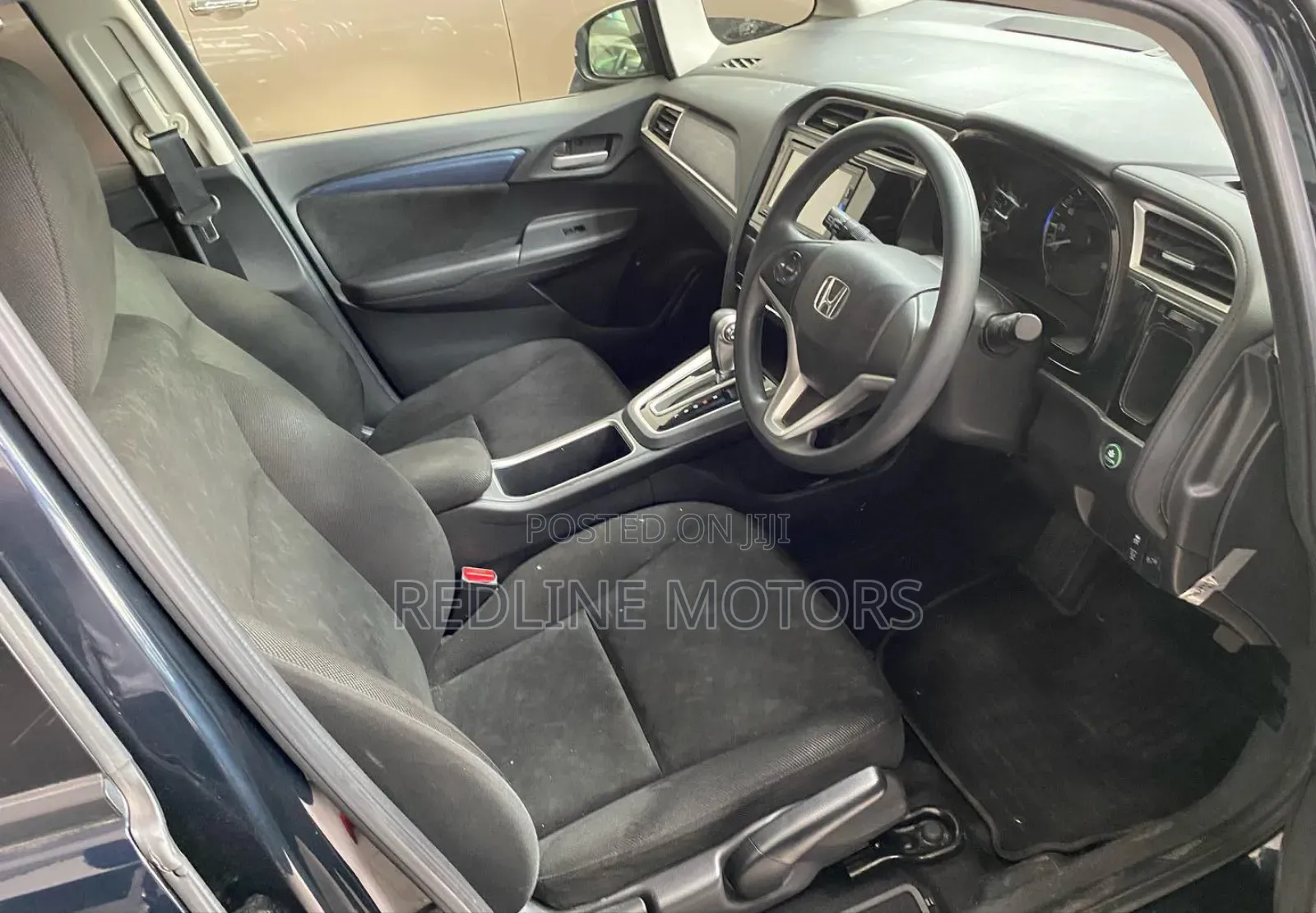Honda Fit Shuttle 2017 Blue