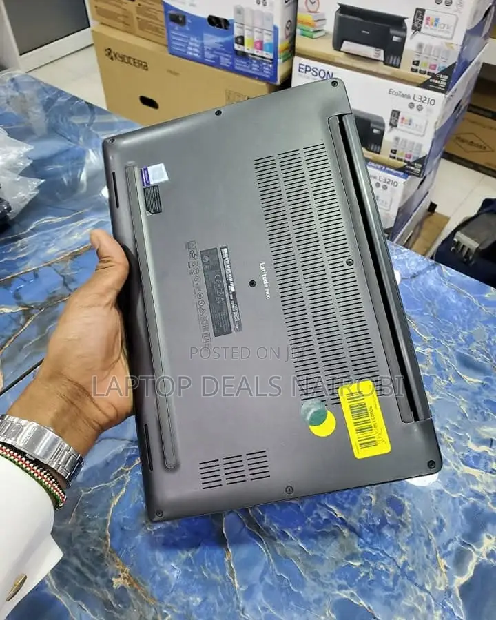 Laptop Cyberpower Tracer II 15 8GB Intel Core I5 HDD 256GB