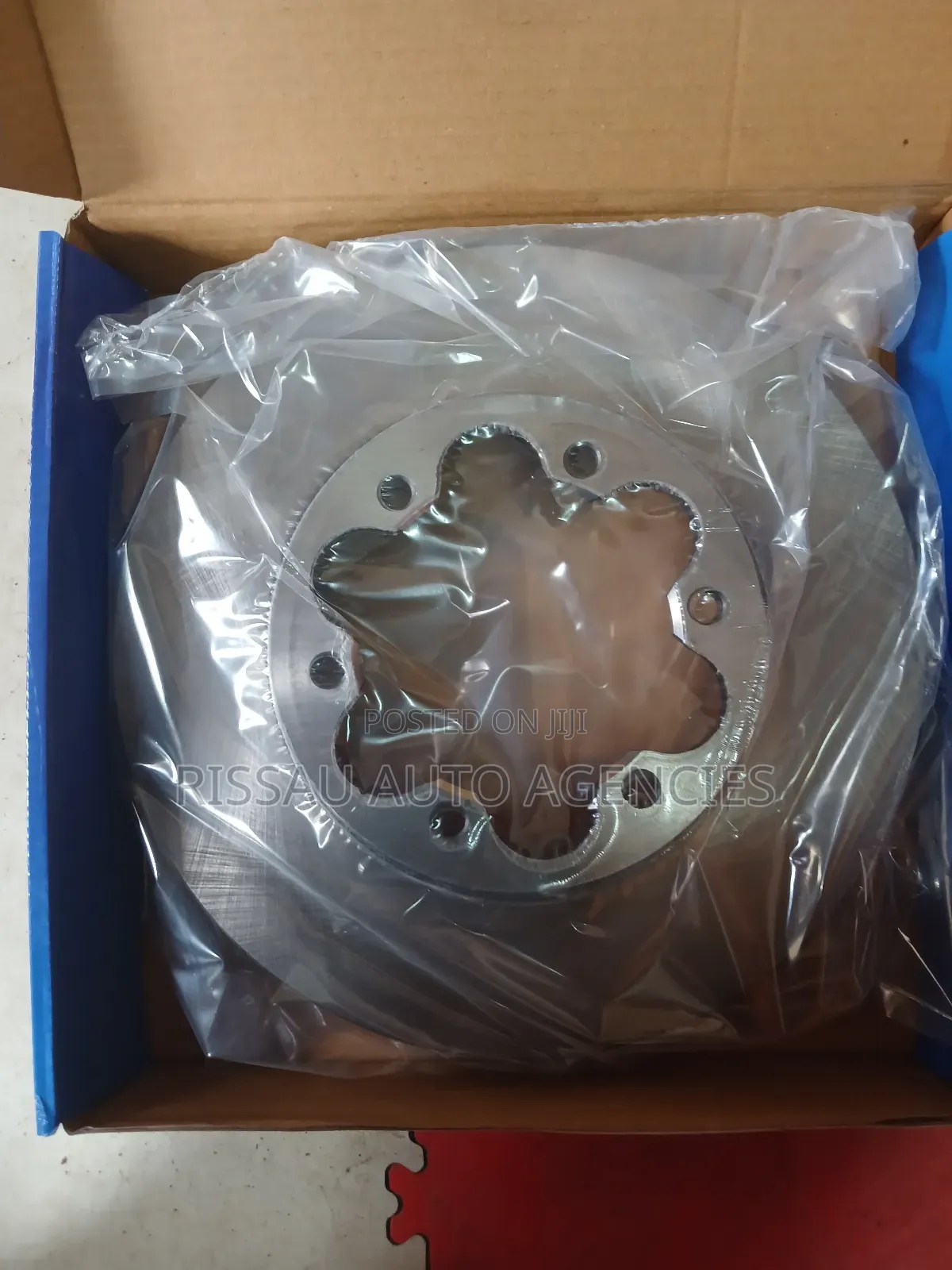 Toyota Hiace/Regiusace Allparts Front Brake Disc.