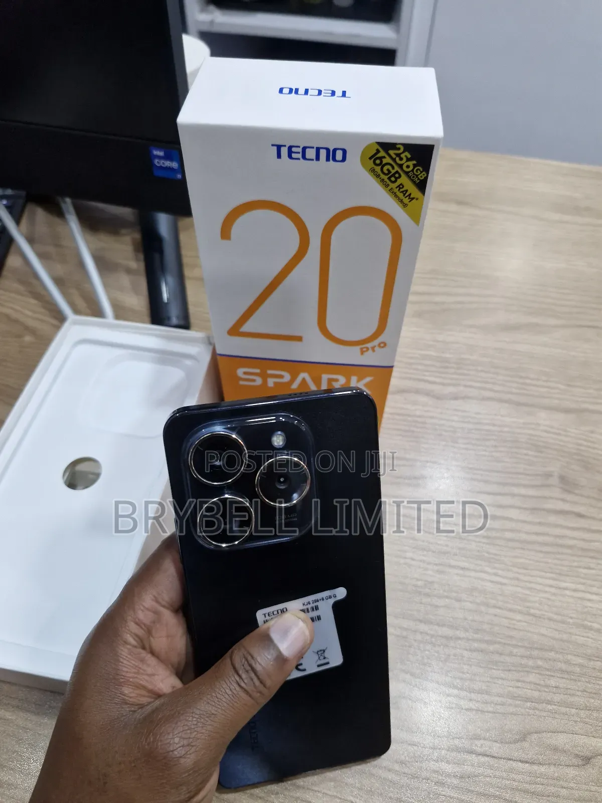 Tecno Spark 20 Pro 256 GB Black