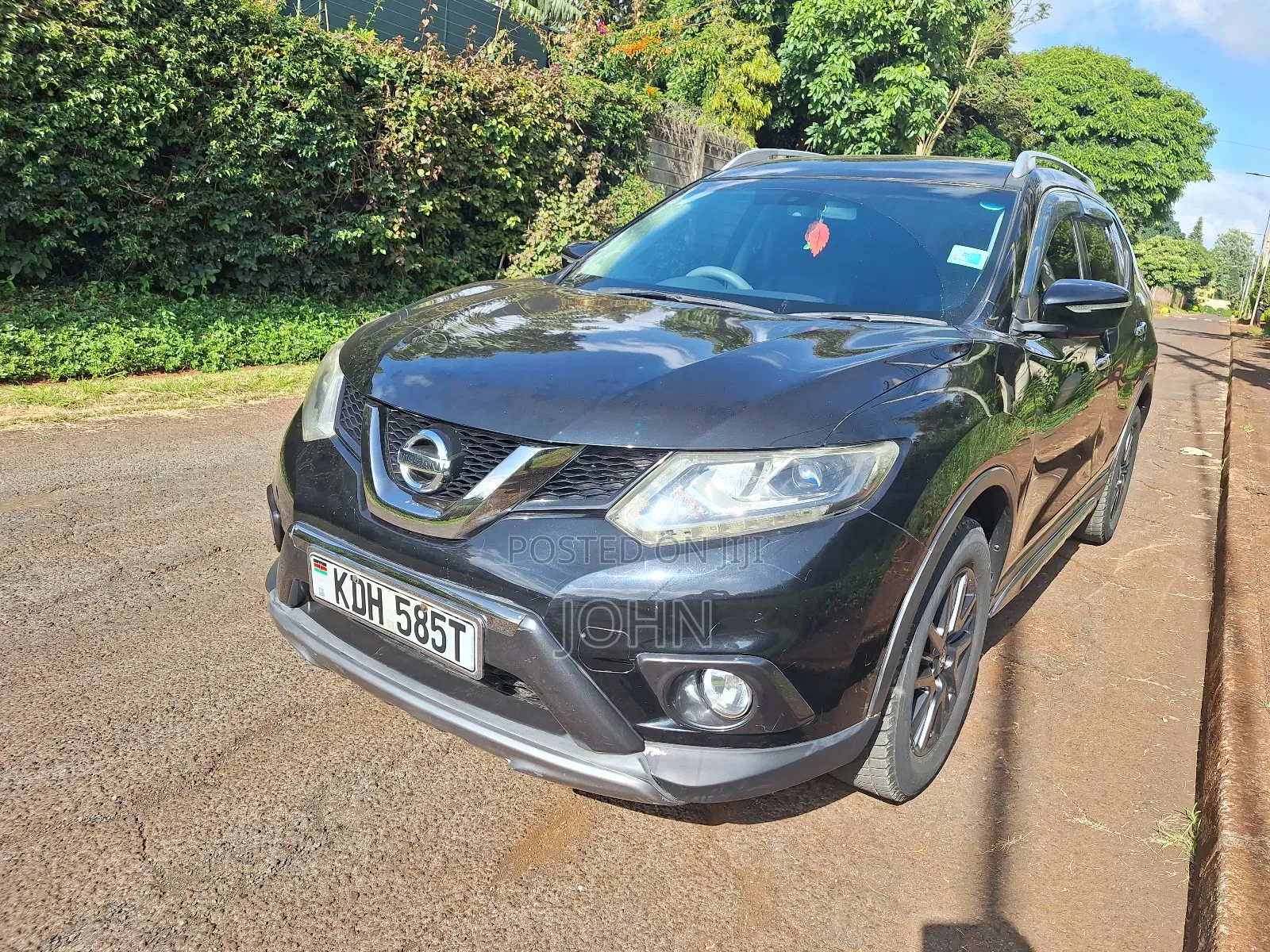 Nissan X-Trail 2.0 Petrol AWD 2015 Black