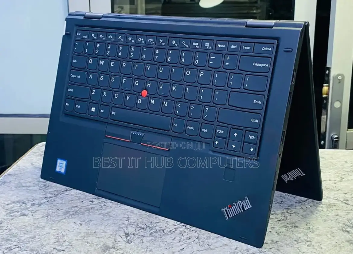 Laptop Lenovo Yoga 260 8GB Intel Core i5 SSD 256GB