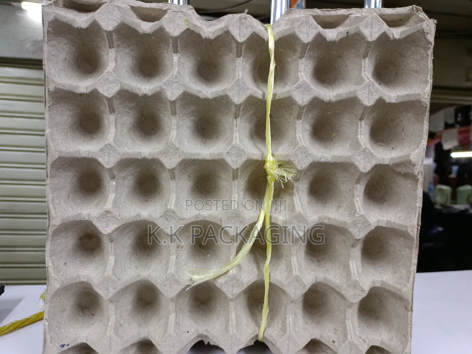 100pcs Hard Trays