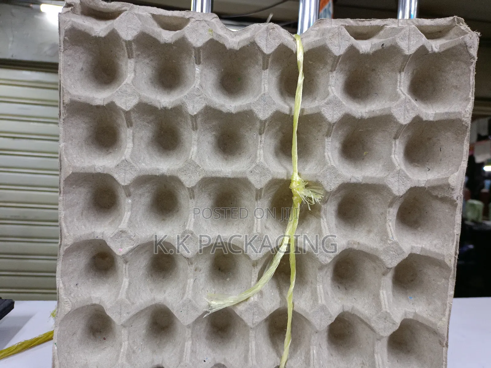 100pcs Hard Trays