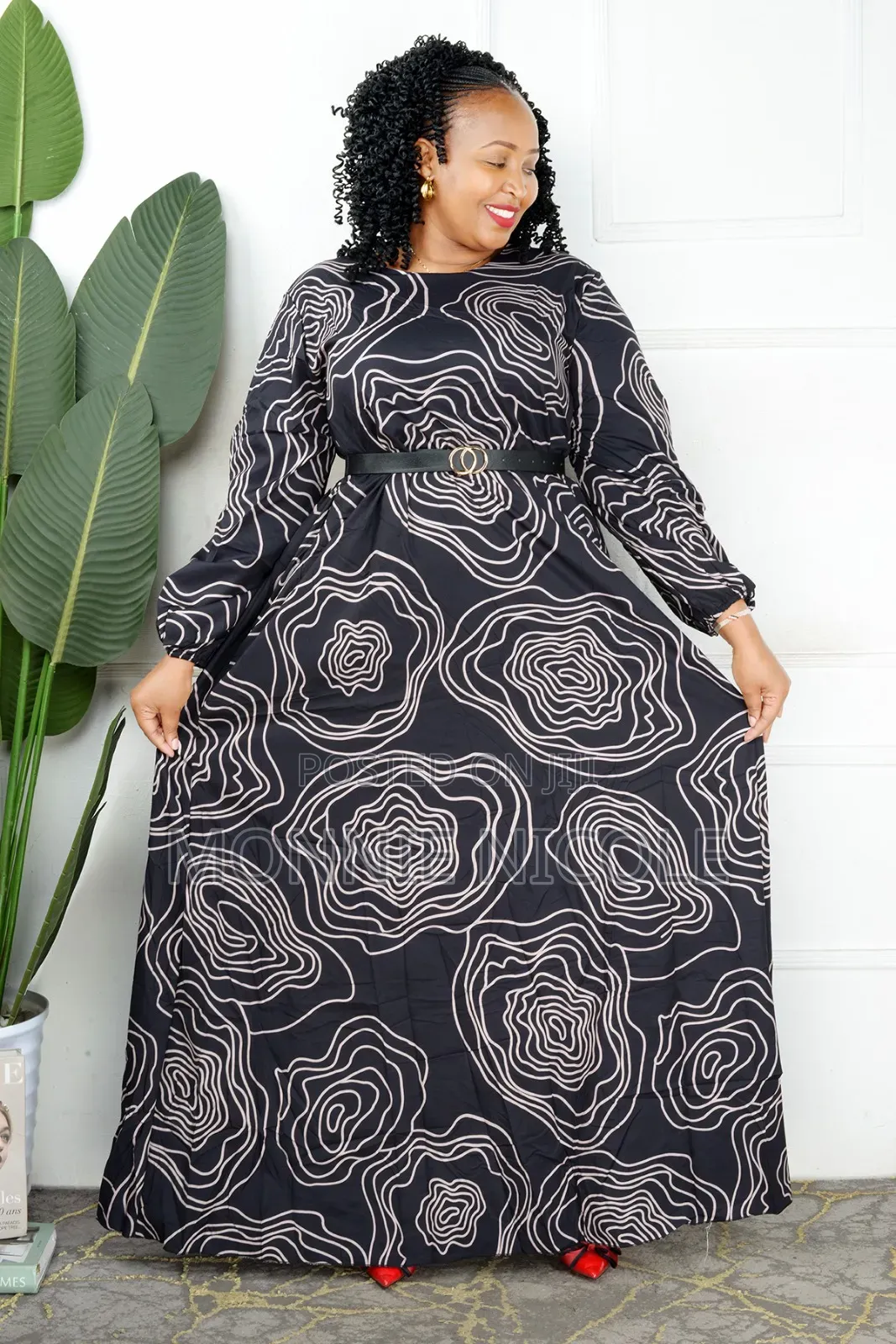 Black Print Maxi Dress . Fashionistas