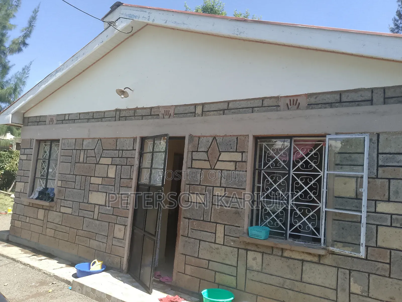 3bdrm Bungalow in Matasia for sale