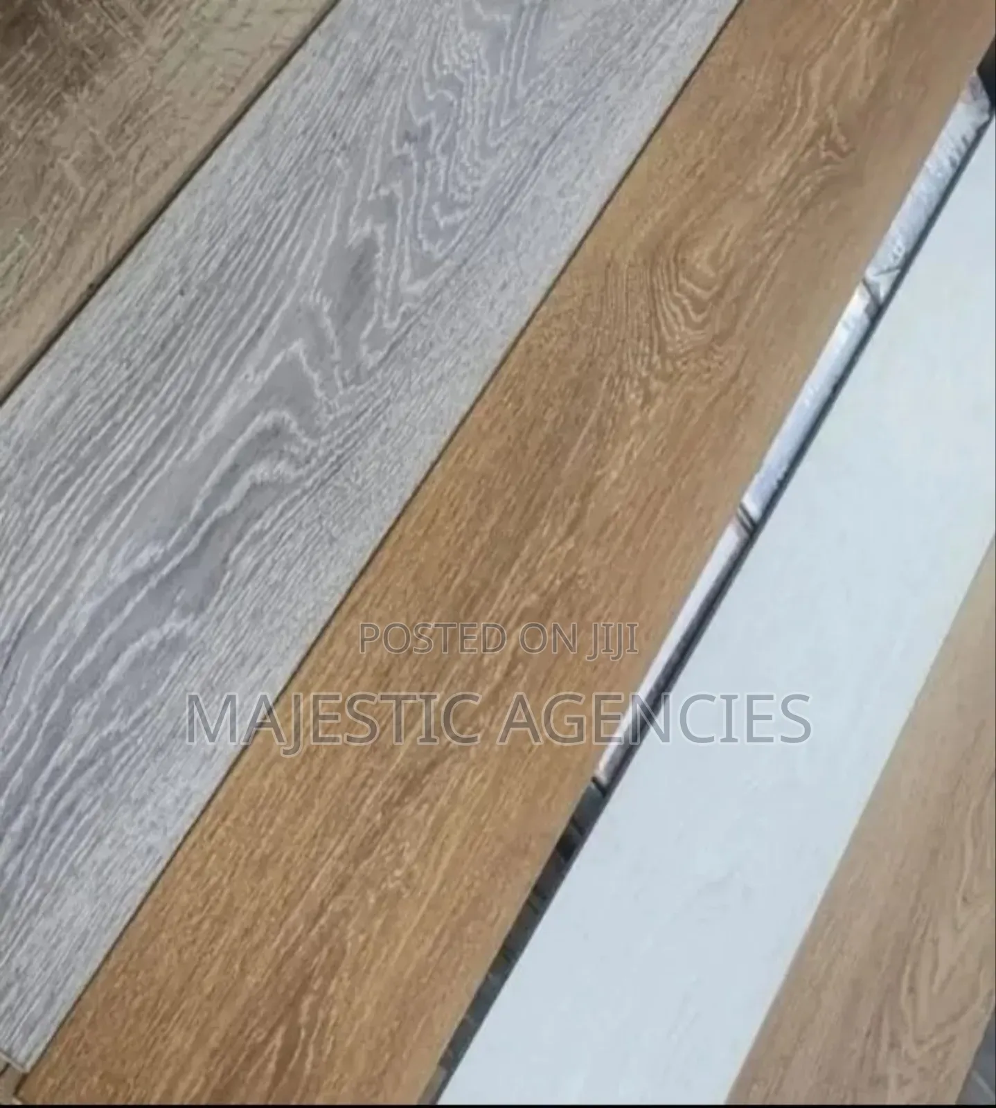 Interlocking SPC Floor Planks