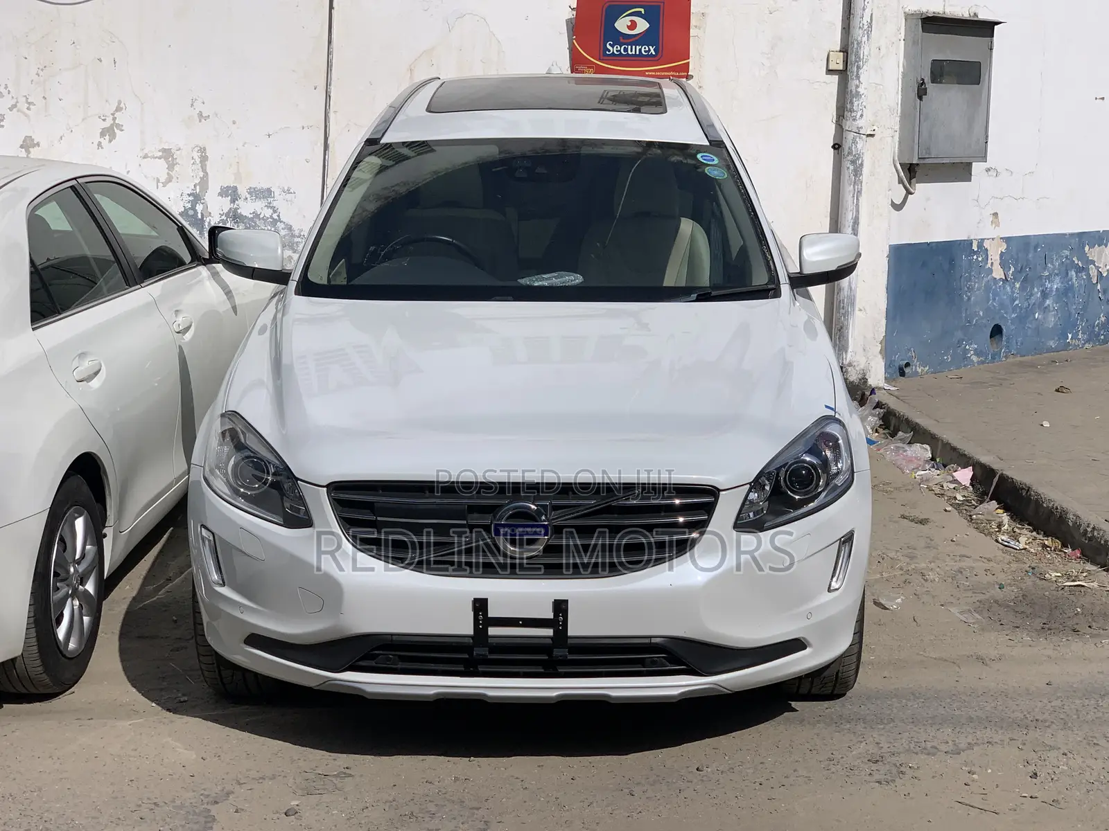 Volvo XC60 T5 Dynamic FWD 2017 Off white